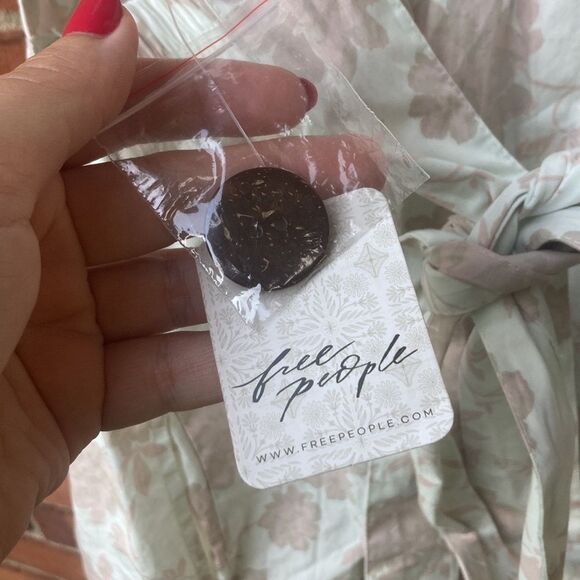 Free People Meet Me In Maui Printed Ivory Mini Dress/ Cut-out with Bow - Picture 6 of 15